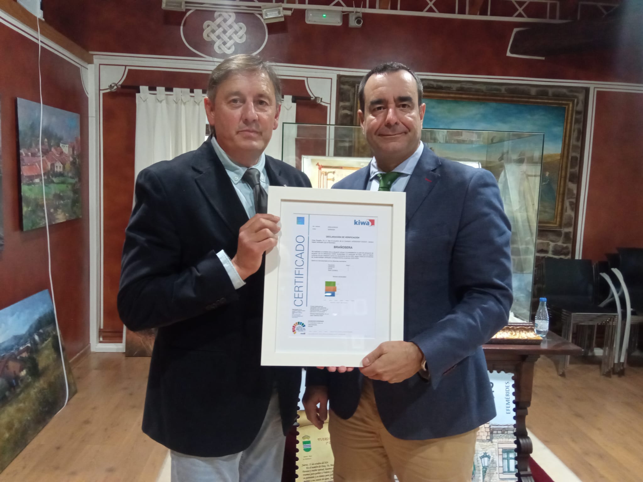 Bra&ntilde;osera entrega certificado.jpeg